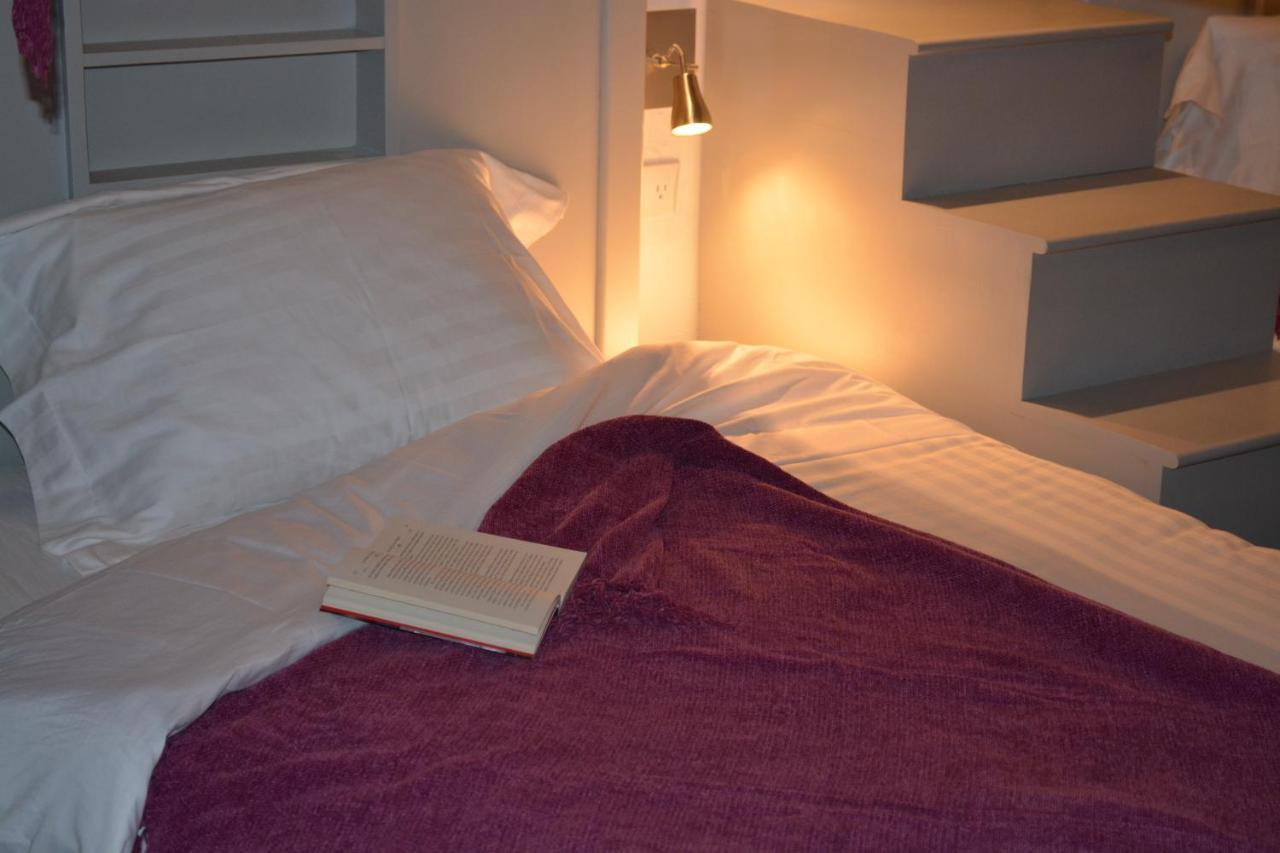 Luna Maya Hostel & Wellness Antigua Екстер'єр фото